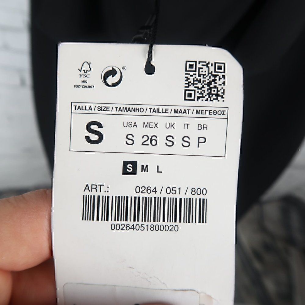 ZARA BLACK RUFFLE NECK SLEEVELESS BODYCON MIDI DRESS SIZE SMALL NWT - Picture 4 of 11